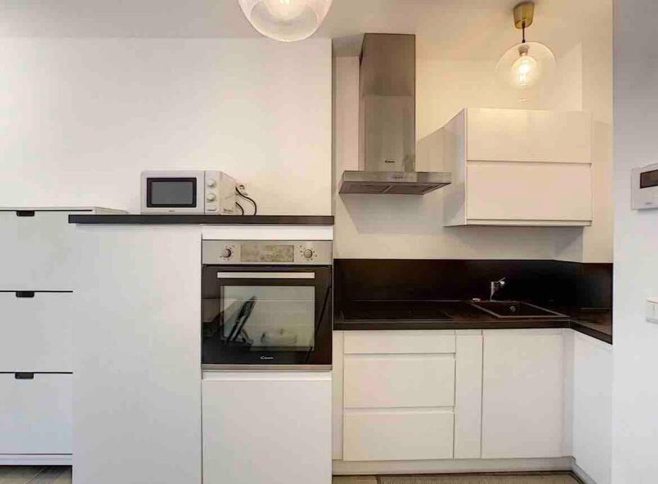 Brand New Studio In City Center - Glesner Apartment Luxemburg